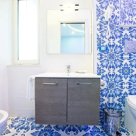 Maison d'hôtes Palazzo Aranci Coast 4*