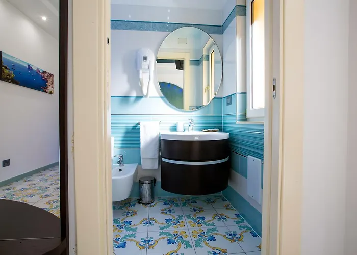 Guest house Palazzo Aranci Coast 4*