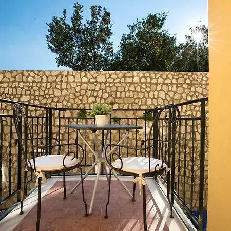 Konukevi Palazzo Aranci Coast 4*