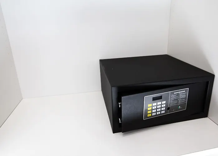 Pensión Palazzo Aranci Coast 3*