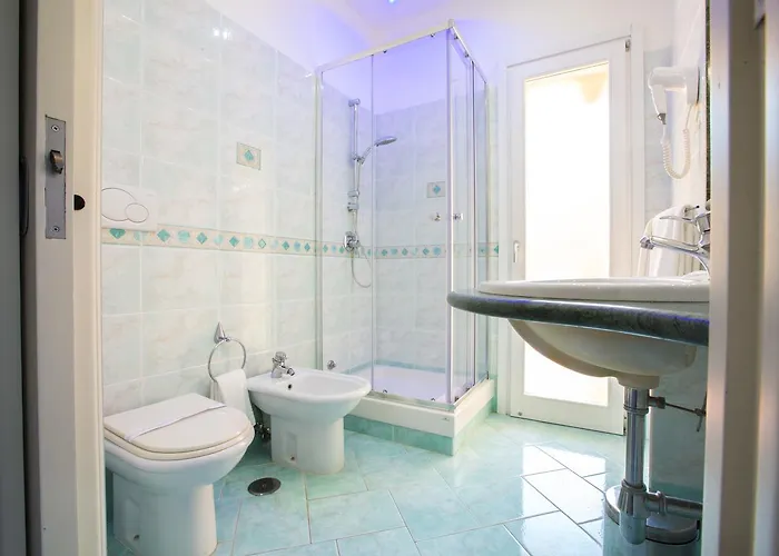 Pensión Palazzo Aranci Coast 3*