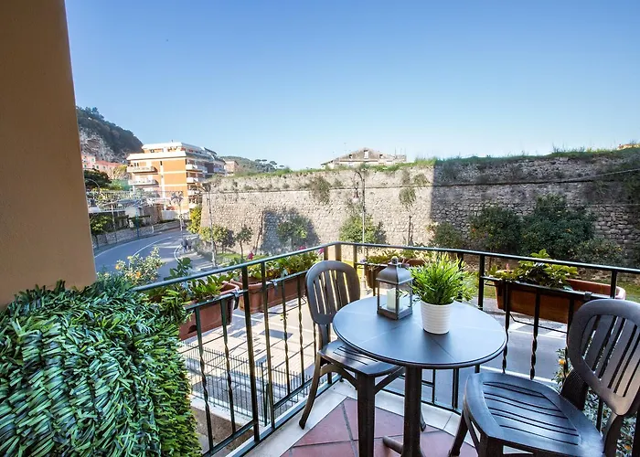 Гостевой дом Palazzo Aranci Coast 4*