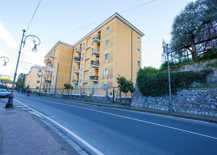 Palazzo Aranci Coast 4* Сорренто